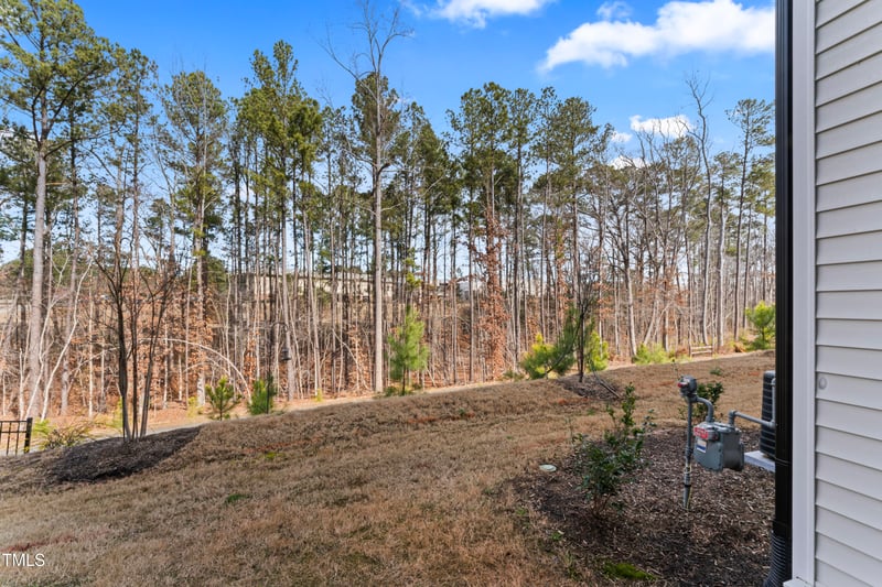 6922 Doddridge Ln, Cary, NC 27519