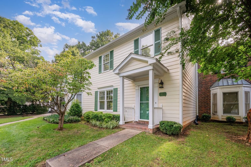 6922 Saxby Ct, Raleigh, NC 27613