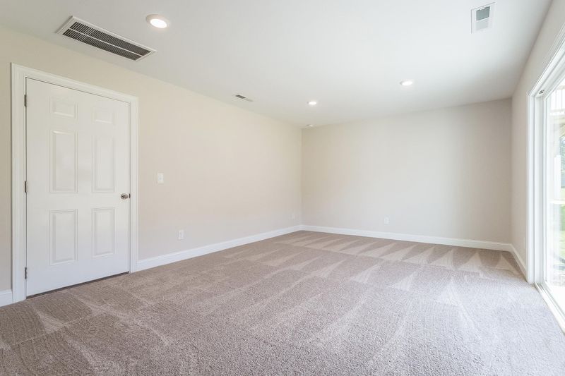 6923 Point Bar Pl, Raleigh, NC 27616