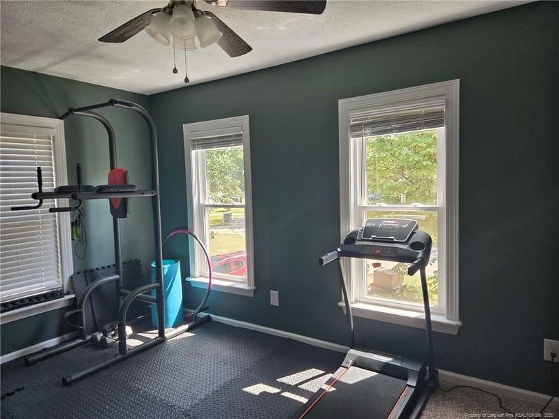 6924 Calahan Cir, Fayetteville, NC 28314
