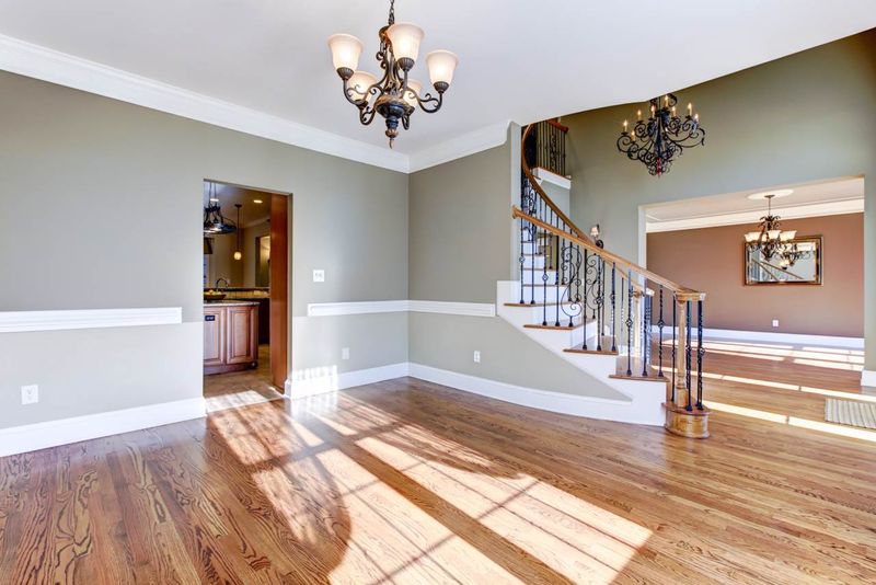 6924 Darcy Ln, Raleigh, NC 27606