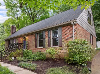 6925 Valley Lake Dr, Raleigh, NC 27612