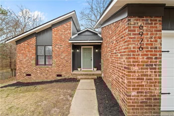 6926 Melbourne Dr, Fayetteville, NC 28314