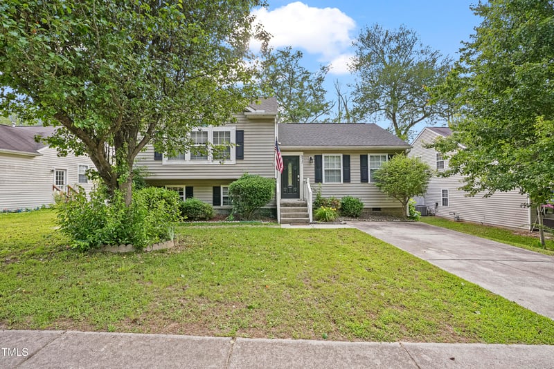 6927 Beaverwood Dr, Raleigh, NC 27616