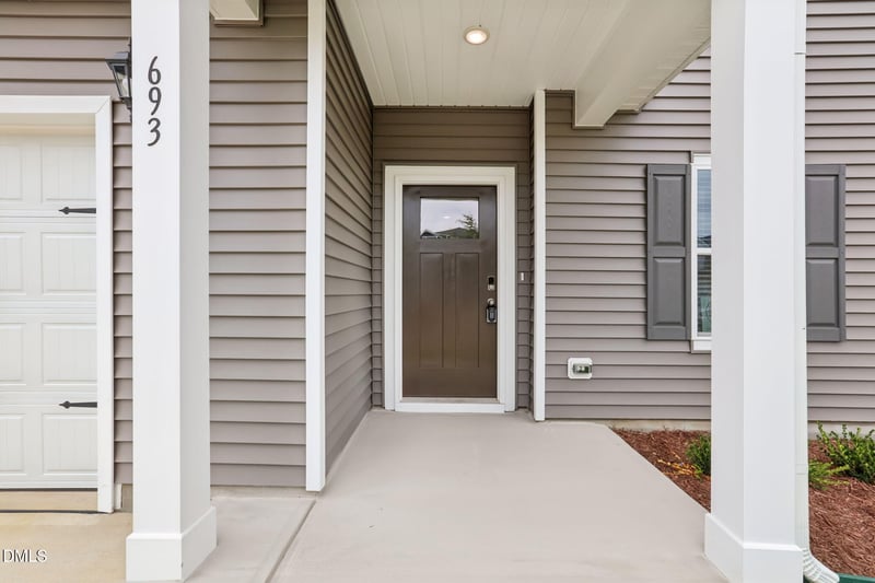 693 White Birch Ln, Angier, NC 27501