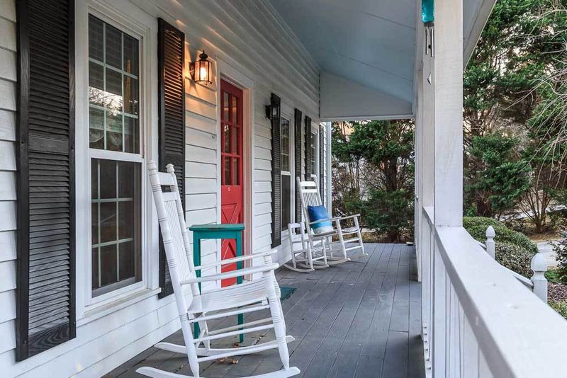 6932 Three Bridges Cir, Raleigh, NC 27613