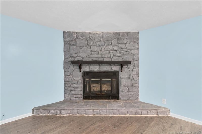 6933 Timbercroft Ln, Fayetteville, NC 28314