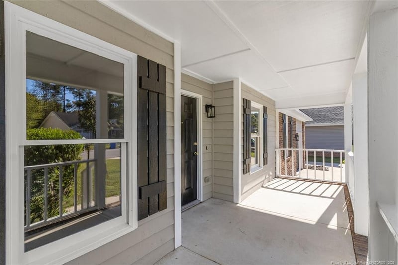 6935 Calamar Dr, Fayetteville, NC 28314