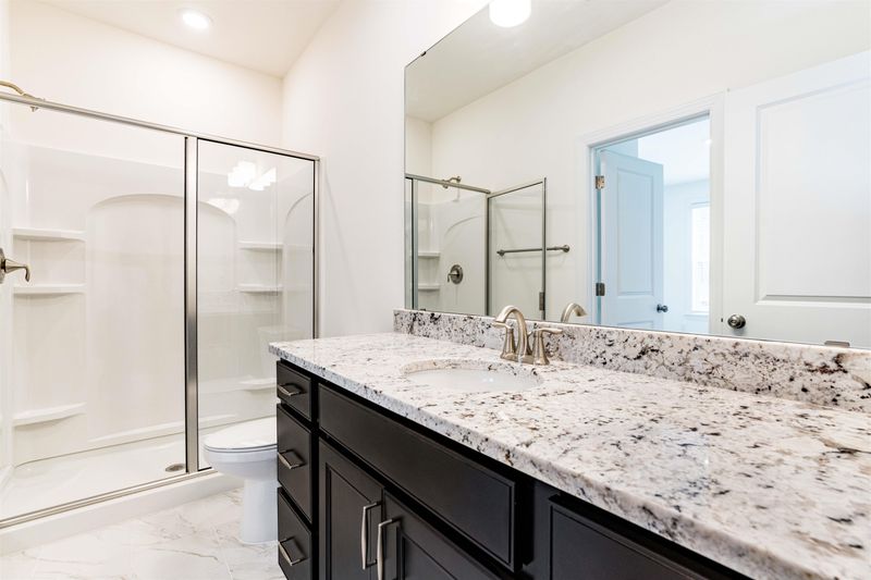 6936 Leesville Rd, Raleigh, NC 27613