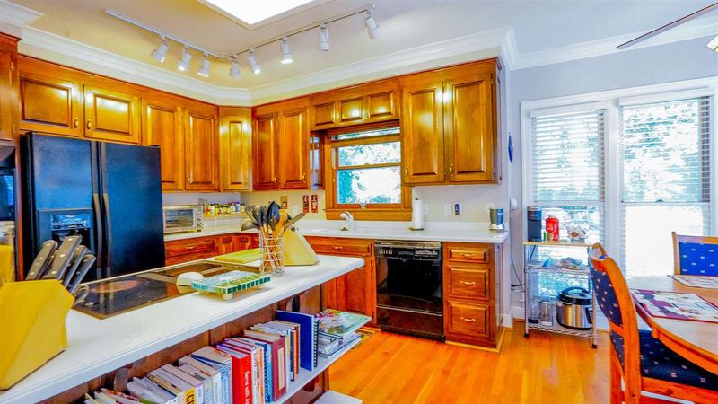 6937 Hunters Way, Raleigh, NC 27615