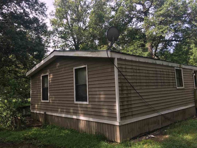6937 Smith Ct, Raleigh, NC 27604
