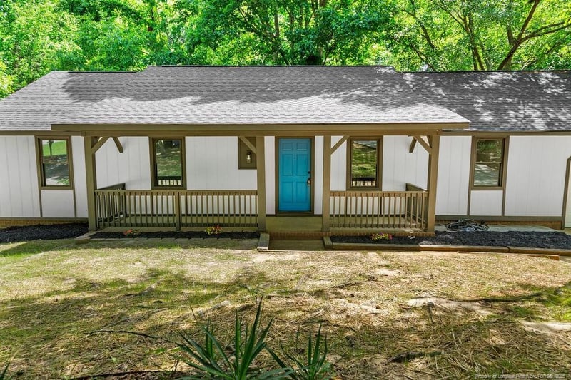 6938 Melbourne Dr, Fayetteville, NC 28314