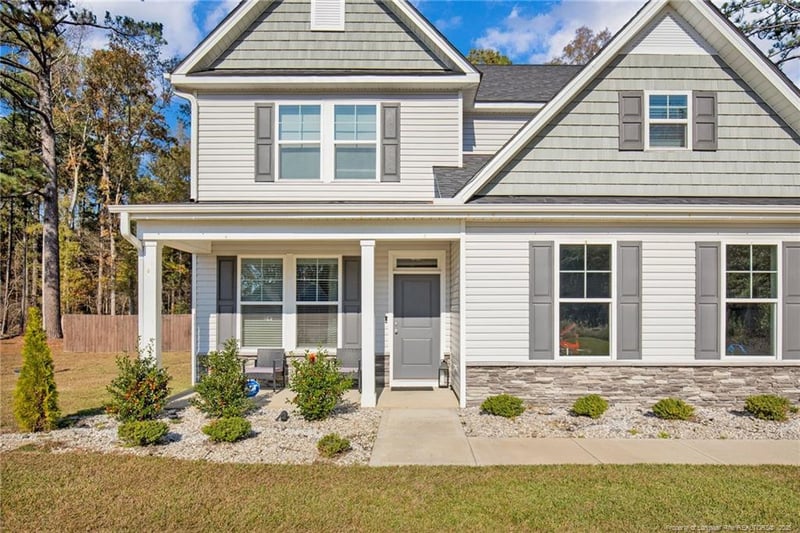 6939 Running Fox Rd, Hope Mills, NC 28348