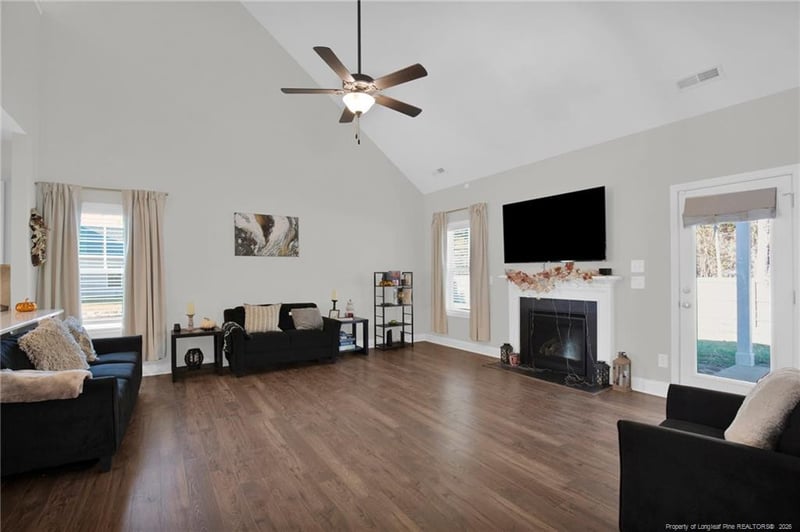 6939 Running Fox Rd, Hope Mills, NC 28348