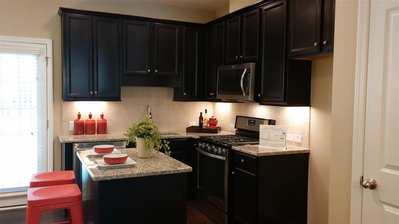 694 Wickham Ridge Rd #139, Apex, NC 27538