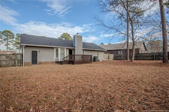 6944 Calamar Dr, Fayetteville, NC 28314