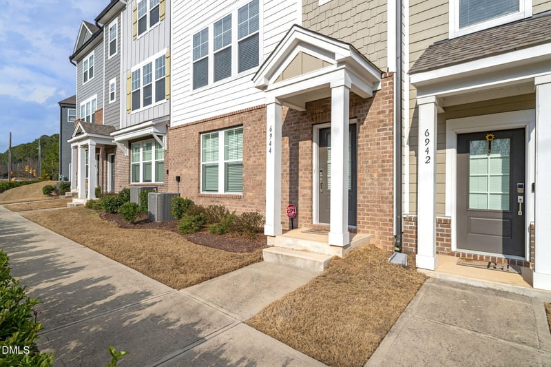 6944 Leesville Rd, Raleigh, NC 27613