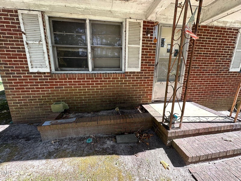 6948 Buffalo Rd, Selma, NC 27576
