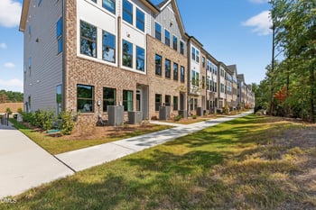 695 Bandon Al, Cary, NC 27513