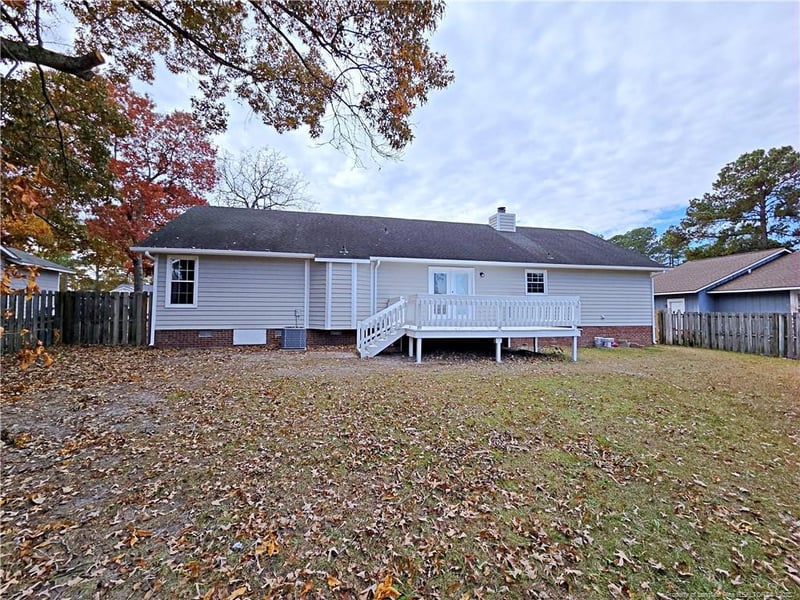 6955 Calamar Dr, Fayetteville, NC 28314