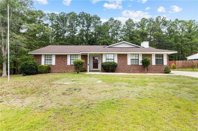 6959 Timbercroft Ln, Fayetteville, NC 28314