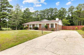 6959 Timbercroft Ln, Fayetteville, NC 28314