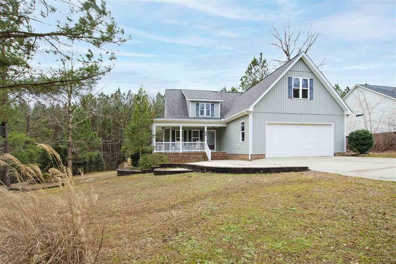 696 Tylerstone Dr, Fuquay Varina, NC 27526