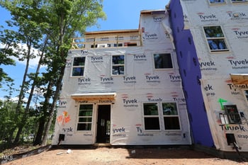 6960 Doddridge Ln, Cary, NC 27519