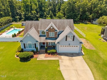 6965 Ogburn Farms Dr, Willow Springs, NC 27592