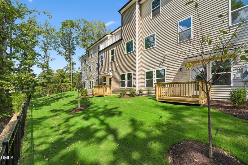 6966 Doddridge Ln #12, Cary, NC 27519