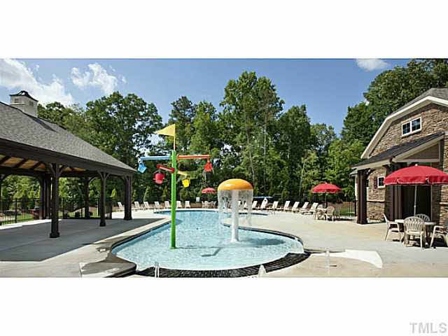 697 N Wickham Ridge Rd #155, Apex, NC 27617