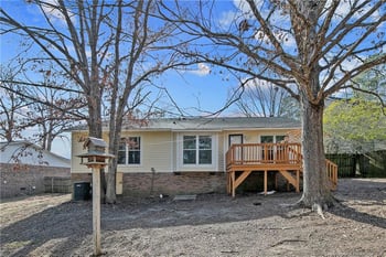 6970 Melbourne Dr, Fayetteville, NC 28314