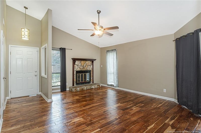 6972 Timberwood Dr, Fayetteville, NC 28314