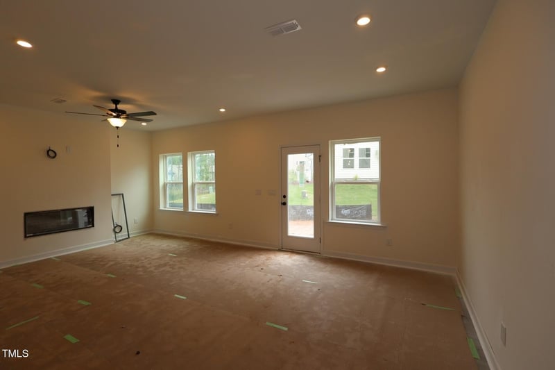 6973 Doddridge Ln, Cary, NC 27519