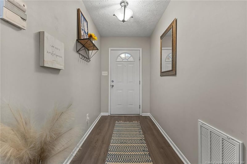 6975 Wickersham Dr, Fayetteville, NC 28314