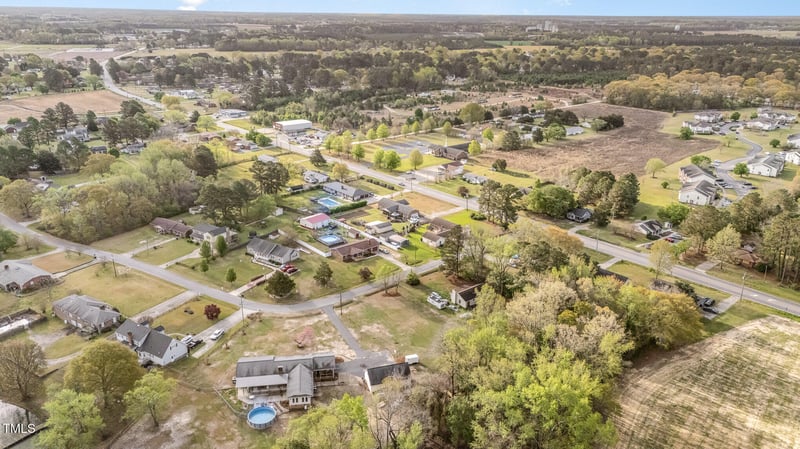 698 New Hope Rd, Goldsboro, NC 27534