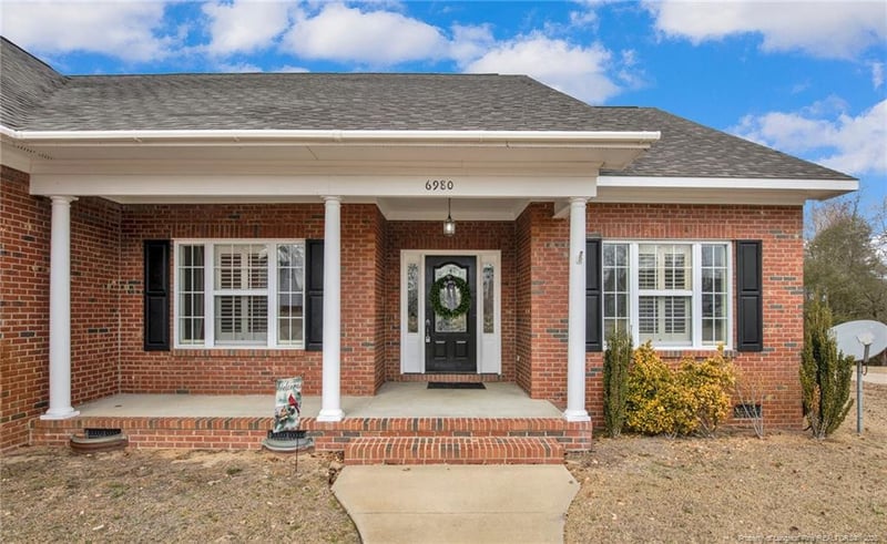 6980 Glynn Mill Farm Dr, Fayetteville, NC 28306