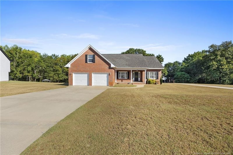 6980 Glynn Mill Farm Dr, Fayetteville, NC 28306