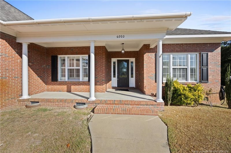 6980 Glynn Mill Farm Dr, Fayetteville, NC 28306