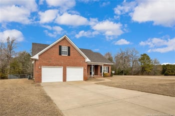 6980 Glynn Mill Farm Dr, Fayetteville, NC 28306