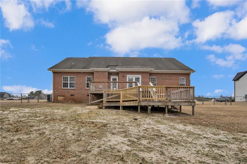 6980 Glynn Mill Farm Dr, Fayetteville, NC 28306