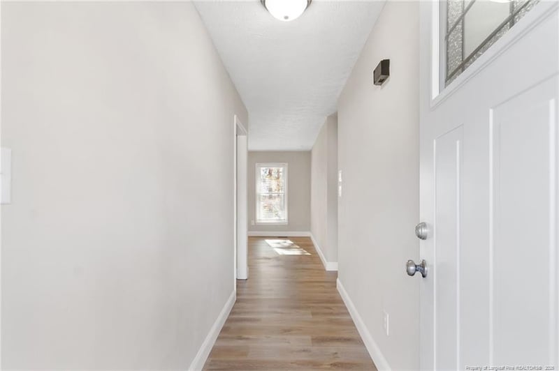 6986 Calamar Dr, Fayetteville, NC 28314