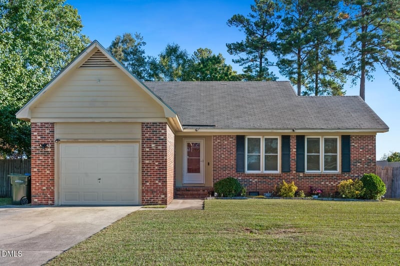 699 Prestige Blvd, Fayetteville, NC 28314