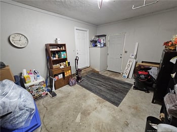 6998 Norge St, Fayetteville, NC 28311