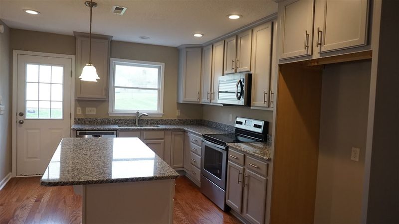 7 Austin Ct, Durham, NC 27707