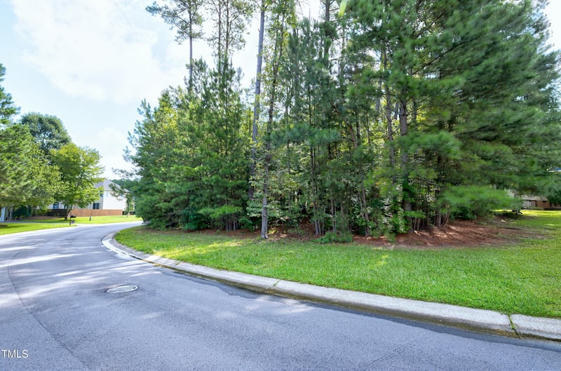 7 Autrey Mill Cir, Durham, NC 27703