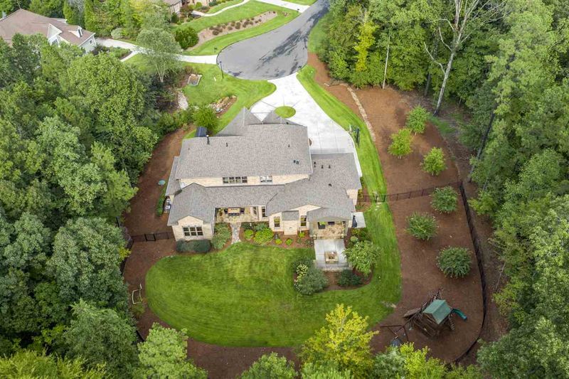 7 Barkwood Ct, Durham, NC 27713