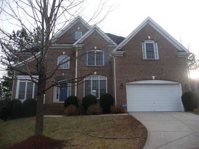 7 Broadfield Ct, Durham, NC 27712