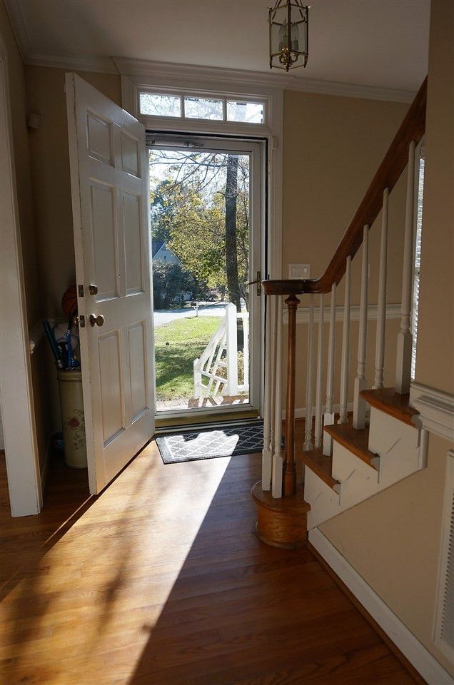 7 Conifer Ct, Durham, NC 27712