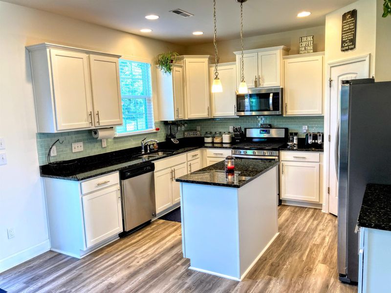 7 Duchess Ave, Franklinton, NC 27525